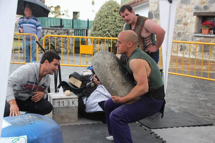 Herri kirolak Santa Krutzeta 1 1493577236649