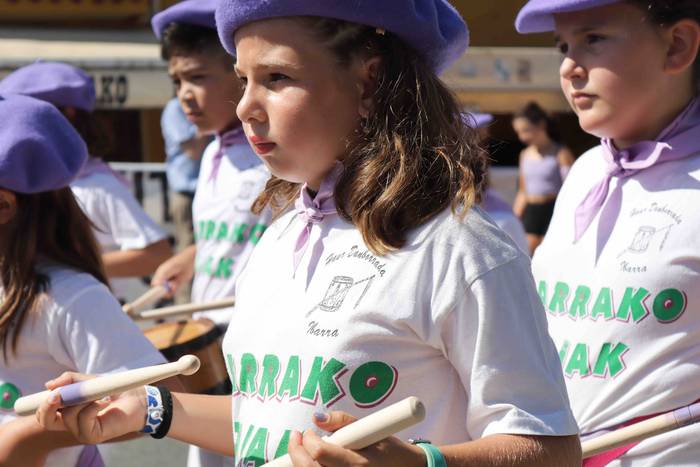 Ibarra zeharkatu dute, danbo 39 1661344783754