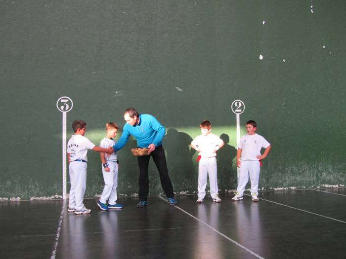 VI. Zizurkilgo Pilota Txapelketako finalak 1 1482081211161