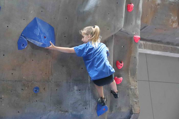 Eskolarteko boulder ligaxka  8 1559488516269