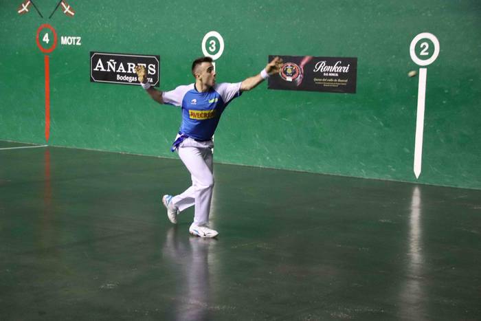 Altuna III.ak bakarrik iraba 27 1644259283348