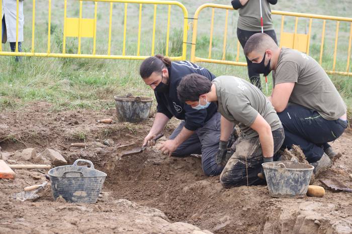 Material "aberatsa" duen lub 5 1626356839853