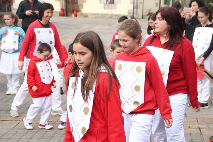 Aduna inauteriak 2017 8 1487964958113