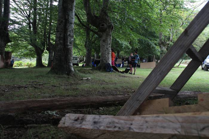 Mugak senidetzeei bide eman  10 1503145406104