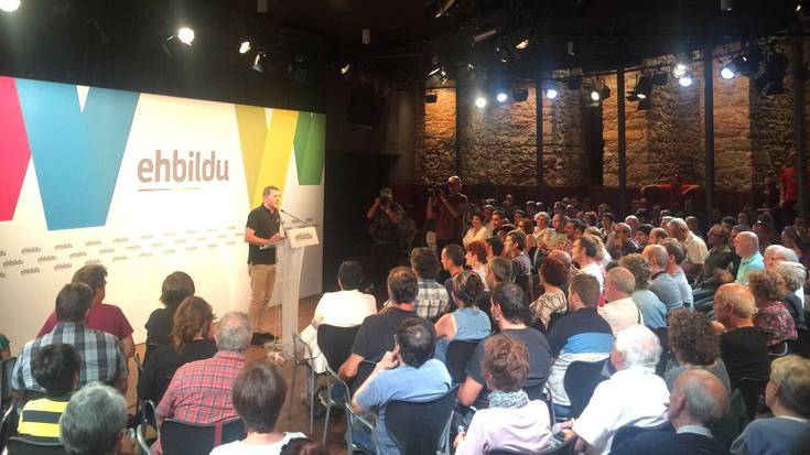 Urte politikoa indartsu hasi du EH Bilduk, politika neoliberalen alternatiba gisa eta Katalunia defendatuz