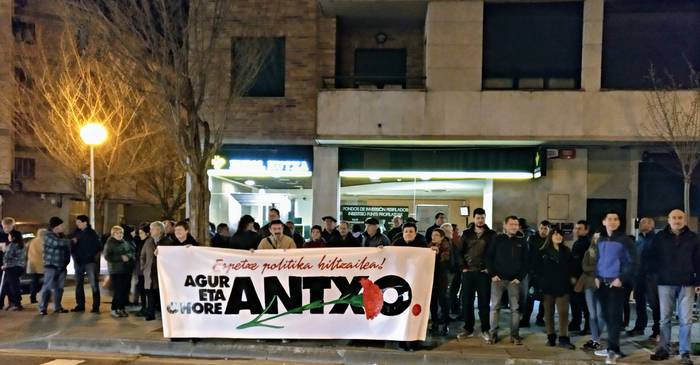 Xabier Rey 'Antxo'ren heriot 3 1520449079177