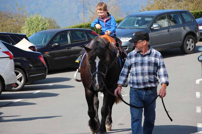 Azoka eguna ospatu dute Leab 33 1540127898437