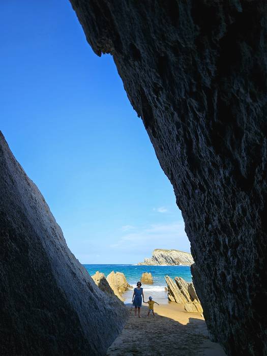 COSTA QUEBRADA