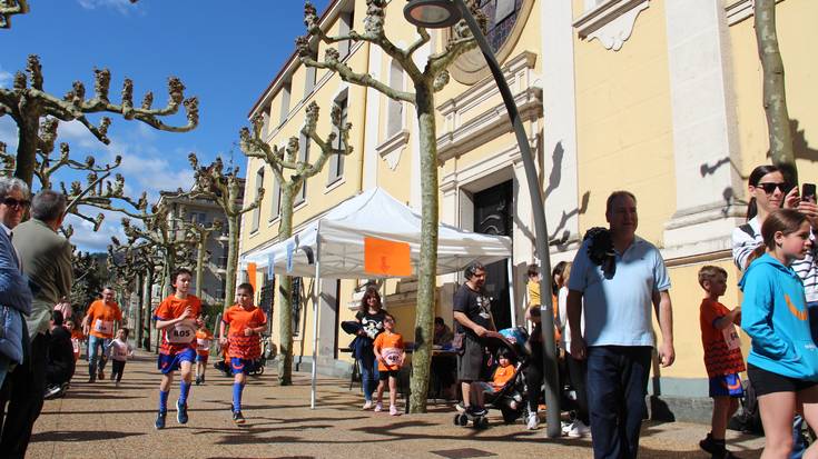 Herrikide ikastetxearen elkartasun kanpaina