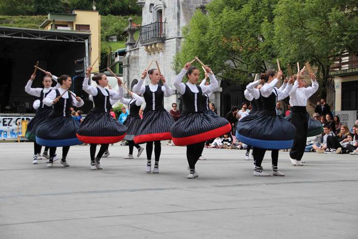 Ibarrako Gazte Festetan, dan 1 1560013572605