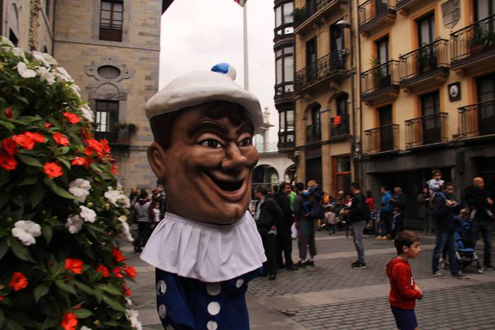 Handiek txikien ikusmina piz 1 1509191903582