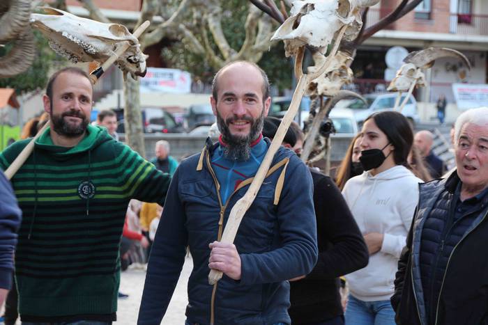 "Azti, prest, irribarra!" 10 1647719505320