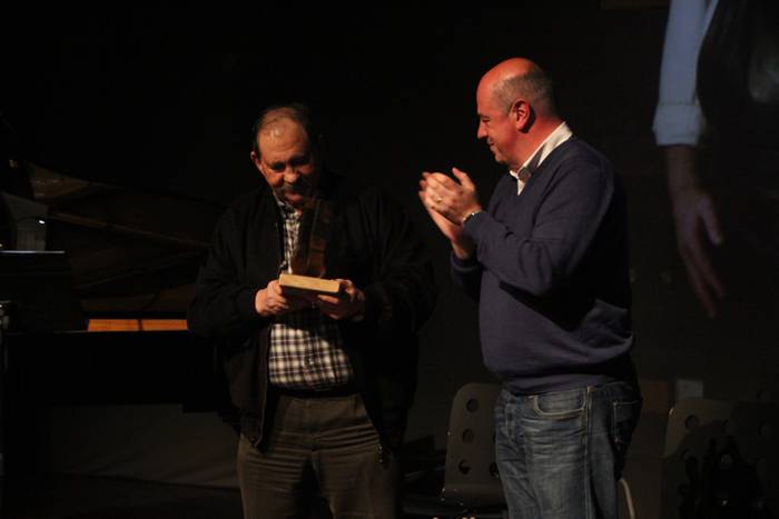 Haragi topaketan omenaldia e 5 1524947594917