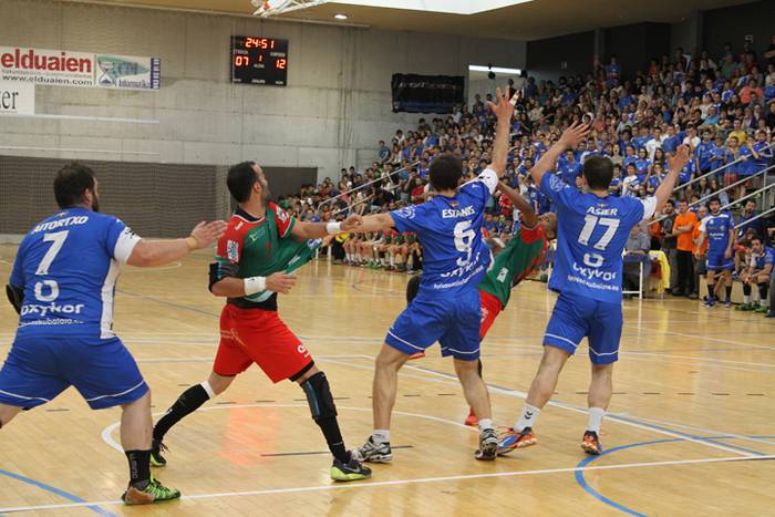 tolosa eskubaloia igoera 2016 2 102 1464471186612