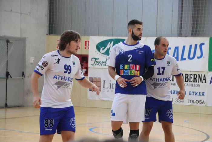 Tolosa CF eskubaloia prest d 38 1535892408889