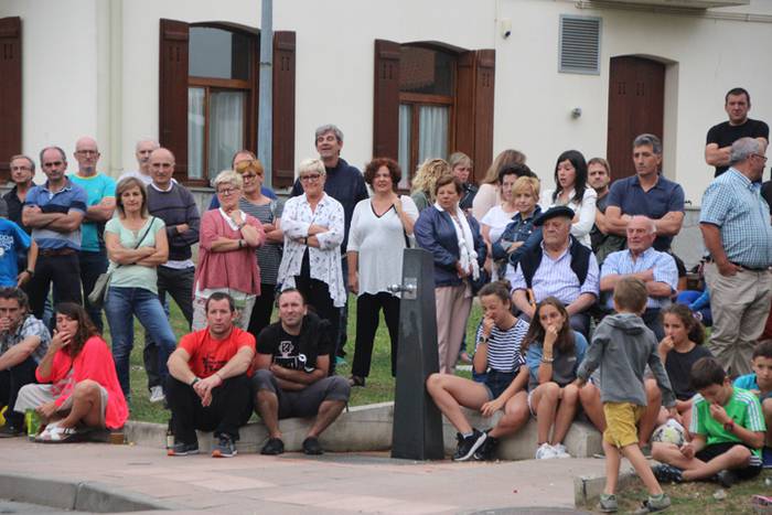 Puzgarriak, pilota eta karta 56 1501614015204