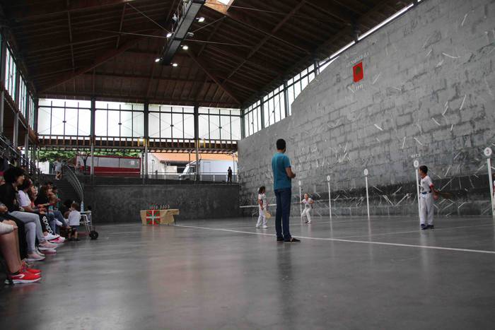 Gaur, frontisa festaleku 24 1565436485811