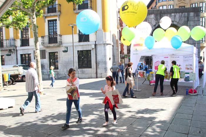 Birziklatu tentuz eta zentzuz, Tolosan 5 1464459177870