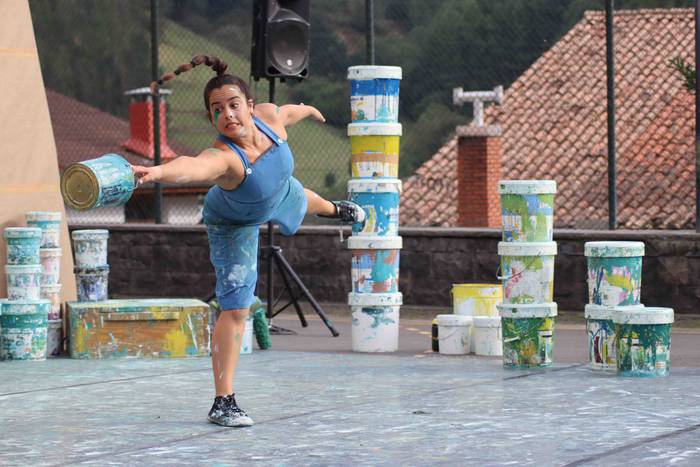 'Baldin bada' ikuskizuna esk 17 1631378776044