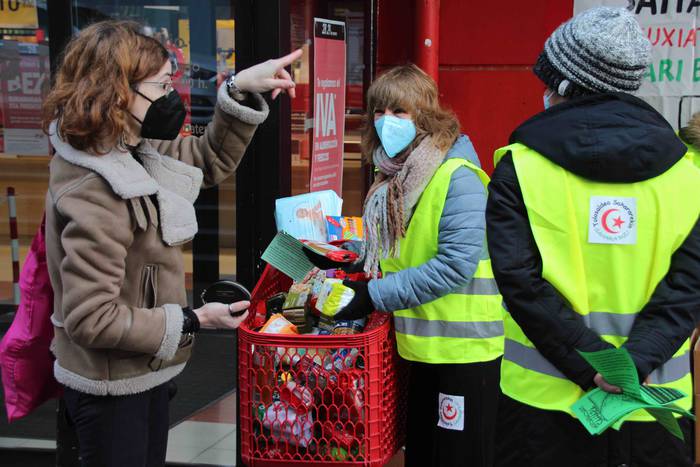 Saharar errefuxiatuen aldeko 4 1643458741933