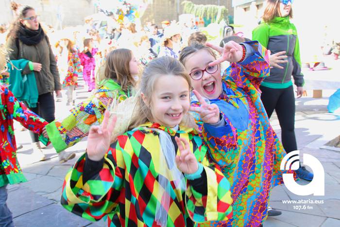 Kriskitinak inauteriari 25 1488038501137