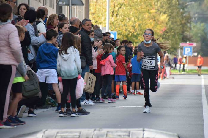 Gozatu egin dute txikienek S 73 1634039506422