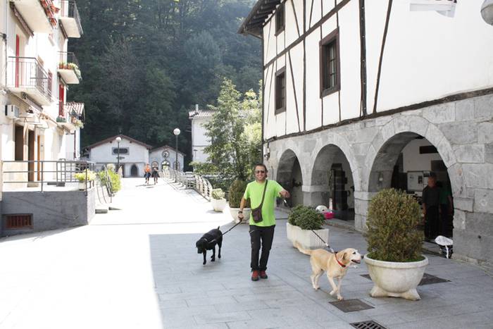 III. Mendiz Mendi Etxera 221 1506348131143