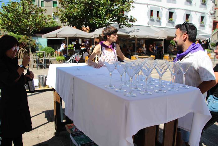 Bertsoak eta koktelak uztart 6 1661603478263