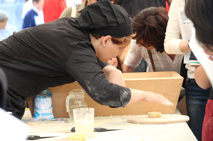 Erakusleiho bizi bat, lanbid 12 1524316810980