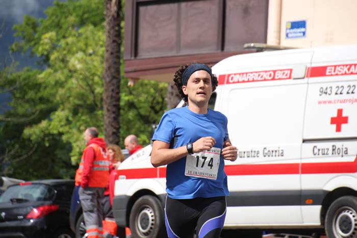 Aitziber Ibarbia eta Julen L 69 1525009264599