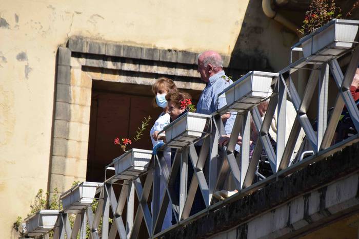 Zerbitzu publikoen aldeko mo 6 1593257973665