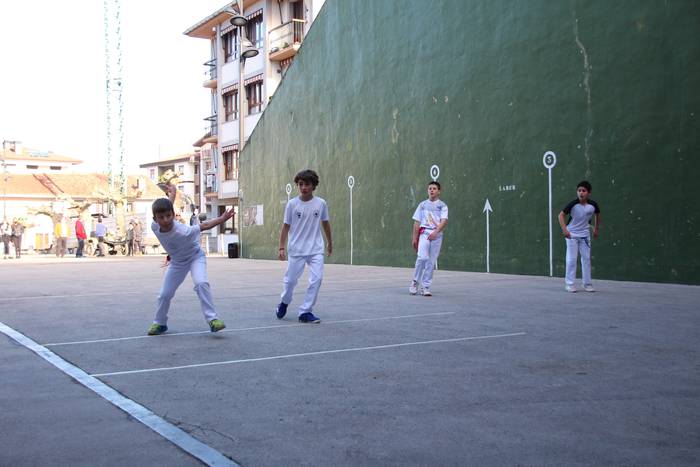 Gabonetako XIX. Piloeta Topa 3 1640868930670