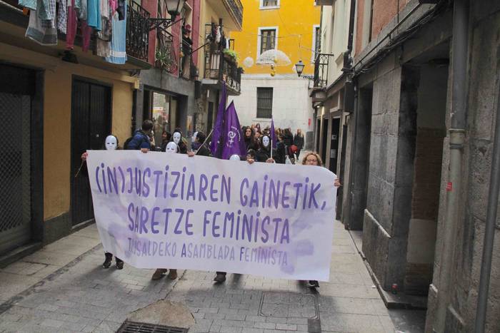 Asanblada Feministaren mobilizazio zaratatsua eta jendetsua 5 1545486510536