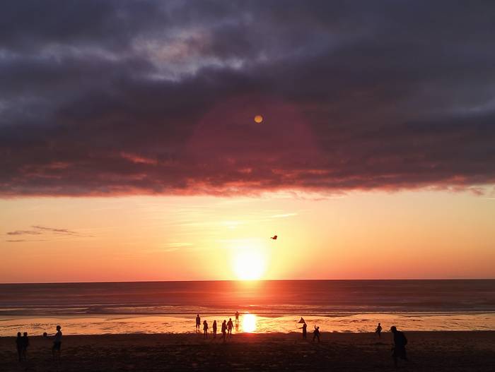 Ilunabarra hondartzan