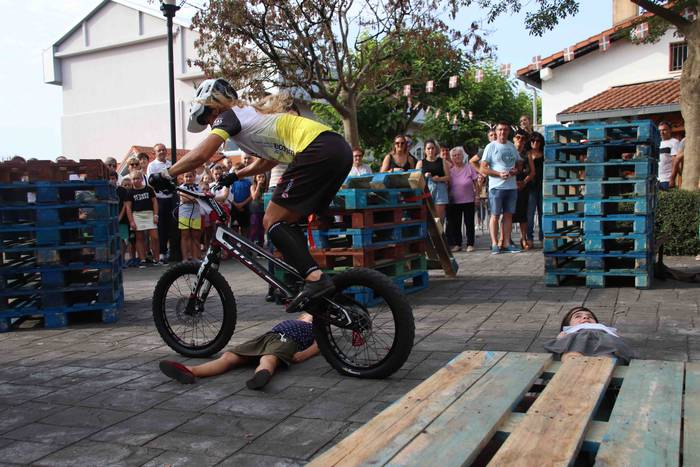 Harria, triala eta txakolina 72 1568486204993