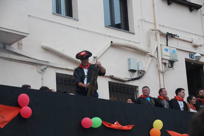 Elbarrenako festen hasiera 20 1473275762913