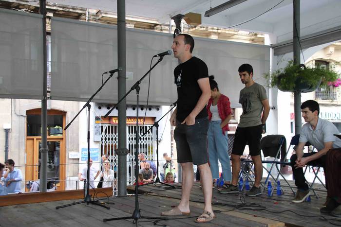 Txikienak ere saltoka 68 1561316764838