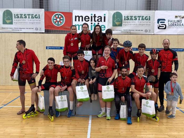 V. Irristaka Indoor Saria 9 1577393172515