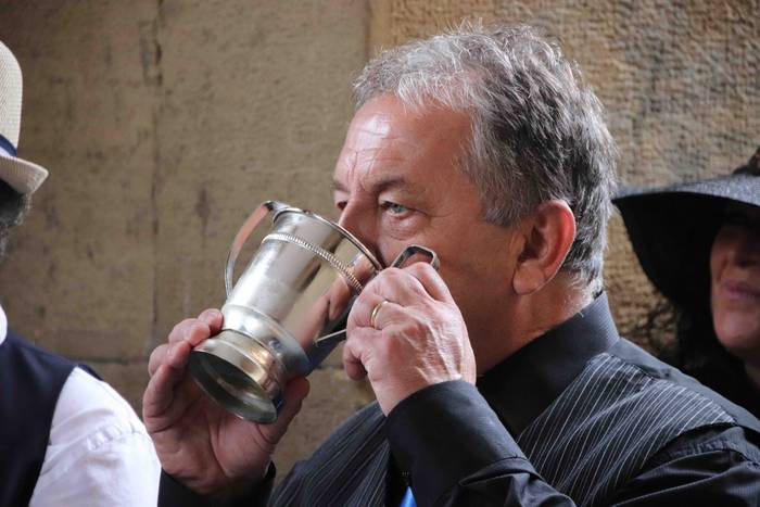 Ezkontza konpartsaren 50. ur 26 1564142801727