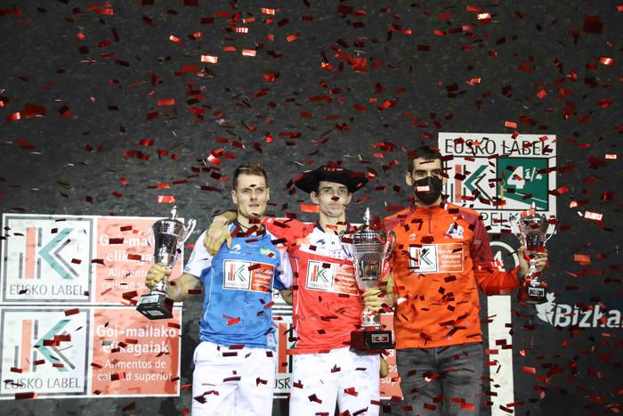 Hirugarren txapela etxera 52 1636921973661