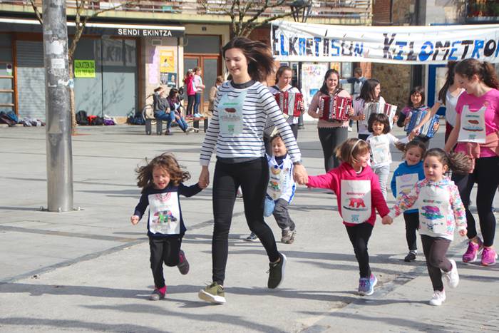 475 haur, klima aldaketaren  37 1520960698847