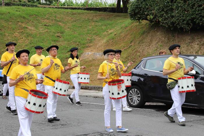 Danbor hotsek hartu dute Ama 36 1562504183566