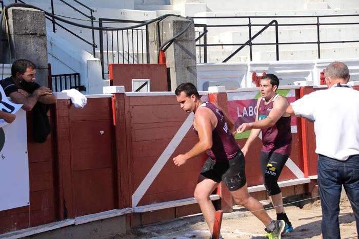 Izetatarrek jantzi dute txap 42 1624130526355