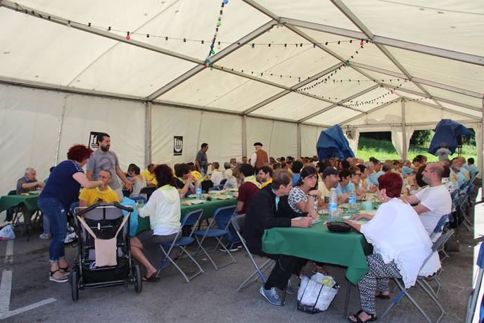 Zapi horiak, askatzear 4 1467557994170