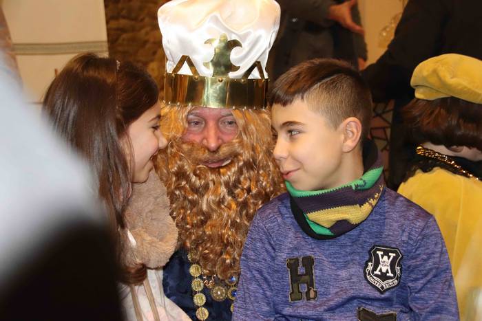 Errege Magoak heldu dira Tol 33 1578242313780