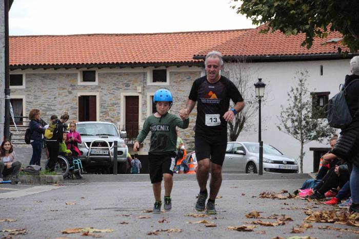 Iñaki Olano eta   irabazle E 127 1571509858193