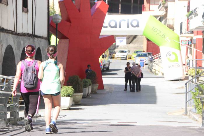 IV. Mendiz Mendi Etxera Mend 4 1537620500052