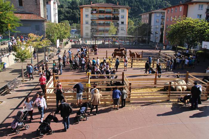 Euskal jaia eguna Anoetan 30 1476015570603