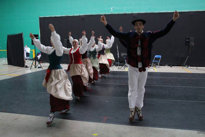 Kristikin eta dantza, Lizart 53 1496497279339