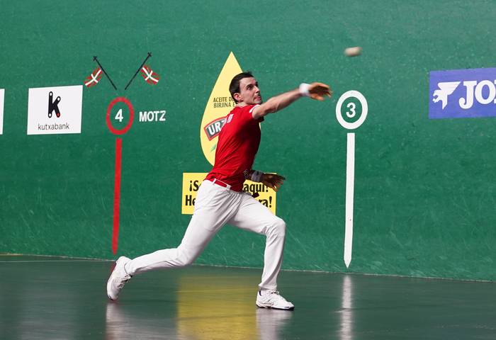 Altuna III.ak lehen puntua lortu du ligaxkan